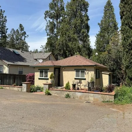 Image 2 - 75 West Oak Street, Colfax, Placer County, CA 95713, USA - House for sale