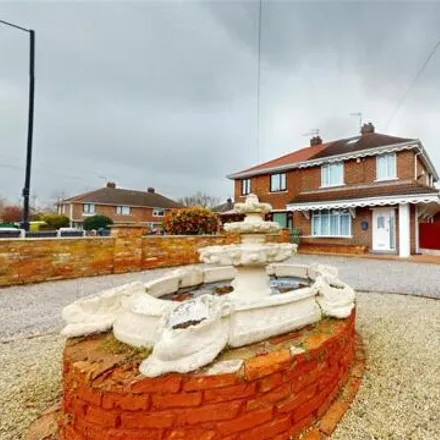Buy this 3 bed duplex on Aintree Avenue/Kempton Street in Aintree Avenue, Doncaster