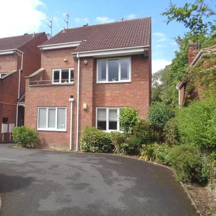 Rent this 2 bed apartment on Newland Park in Hull, HU5 2DN