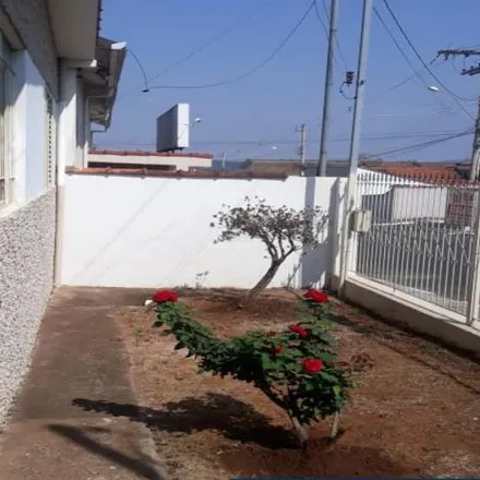 Image 1 - Rua da Aparecida, Guaxupé - MG, 37800, Brazil - House for sale