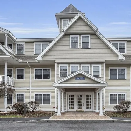 Buy this 2 bed condo on 5 Mission Road in Chelmsford, MA 08163