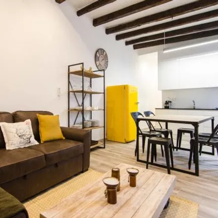 Rent this 3 bed apartment on Madrid in Calle de la Cava Alta, 4