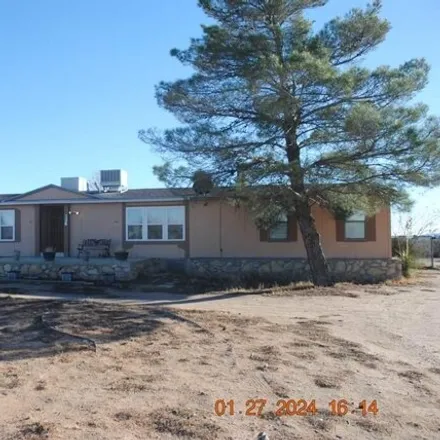 Image 3 - 661 East Lisa Drive, Chaparral, NM 88081, USA - Apartment for sale