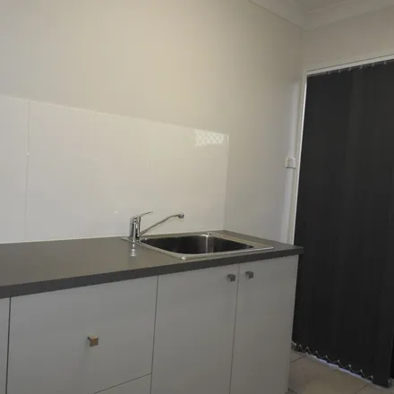 Rent this 4 bed apartment on Fairway Drive in Bakers Creek QLD, Australia