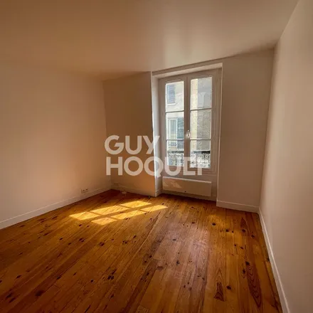 Rent this 1 bed apartment on 4 Rue Saint-Martin in 95300 Pontoise, France