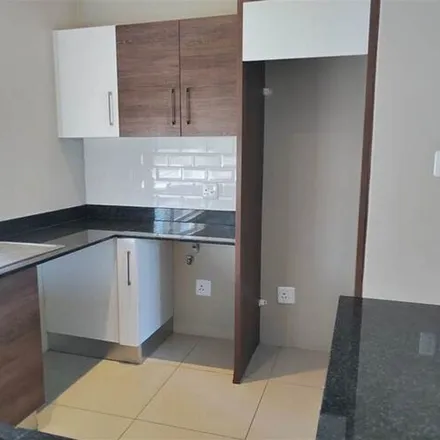Image 6 - Mimosa Road, Nelson Mandela Bay Ward 6, Gqeberha, 6070, South Africa - Apartment for rent