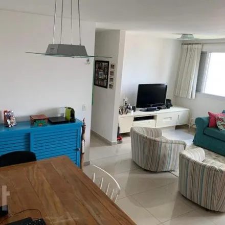 Buy this 2 bed apartment on Edifício Debret in Rua Pintassilgo 426, Indianópolis
