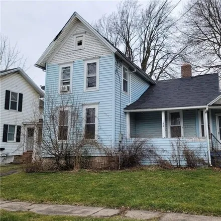Buy this 3 bed house on 155 Washington Street in City of Lockport, NY 14094