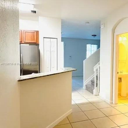 Image 2 - Northeast 10th Street, Homestead, FL 33033, USA - Townhouse for sale