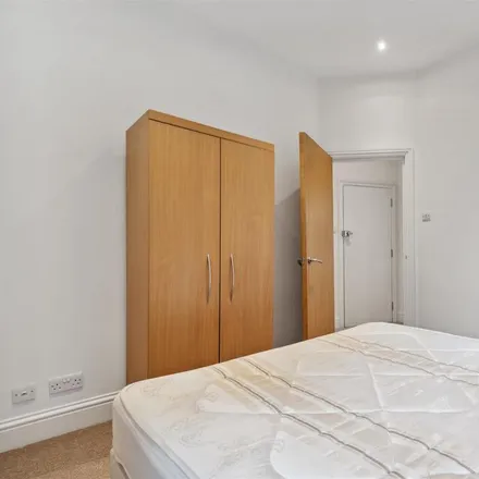 Image 7 - 21 Beechdale Road, London, SW2 2BE, United Kingdom - Apartment for rent