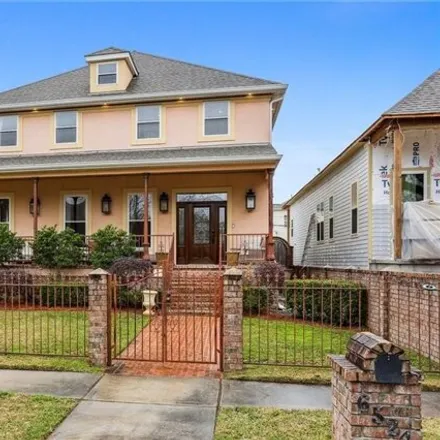 Buy this 3 bed house on 6524 Memphis Street in Lakeview, New Orleans