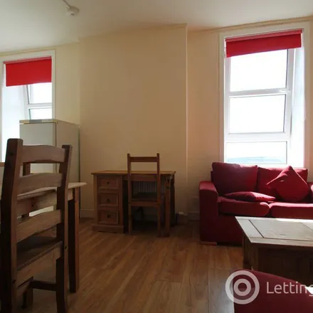 Rent this 2 bed apartment on North George Street in Dundee, DD3 7AL