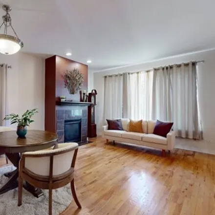 Image 6 - 8625 South Normal Avenue, Chicago, IL 60620, USA - House for sale