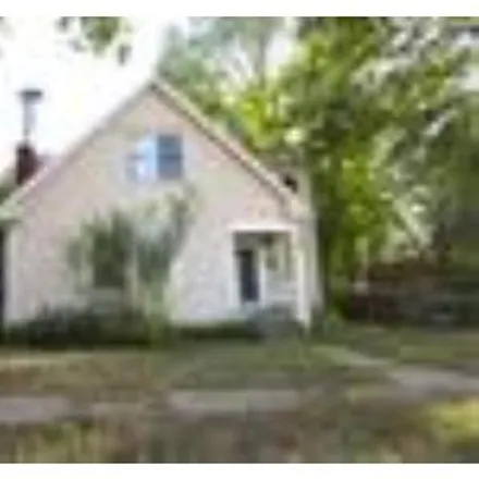 Buy this 3 bed house on 1235 Torrence Street in Winfield, KS 67156