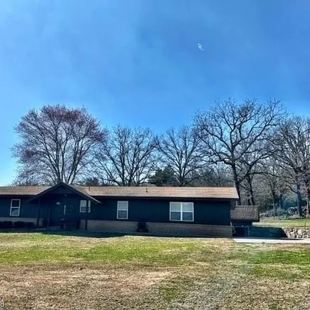 Buy this 3 bed house on 471920 E1023 Road in Sequoyah County, OK 74948