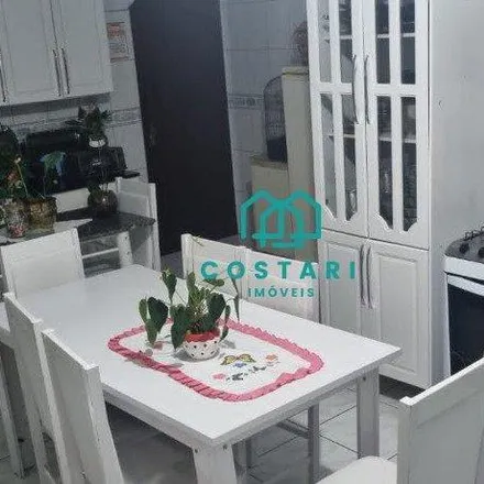 Buy this 3 bed house on Rua Curitiba in Parque Erasmo Assunção, Santo André - SP