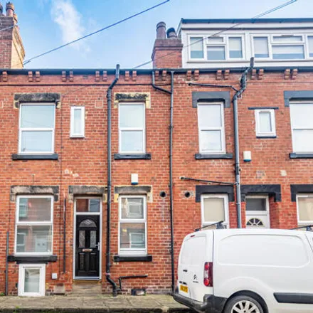 Buy this 4 bed townhouse on John Street in Leeds, LS6 1JE