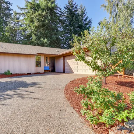 Buy this 3 bed house on 4202 Southeast Northridge Drive in Milwaukie, OR 97222