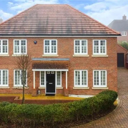 Buy this 5 bed house on Wellswood Gardens in 7 Wellswood Gardens, Reading