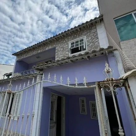 Rent this 2 bed house on Rua Gérson Chernicharo in Bairro da Luz, Nova Iguaçu - RJ