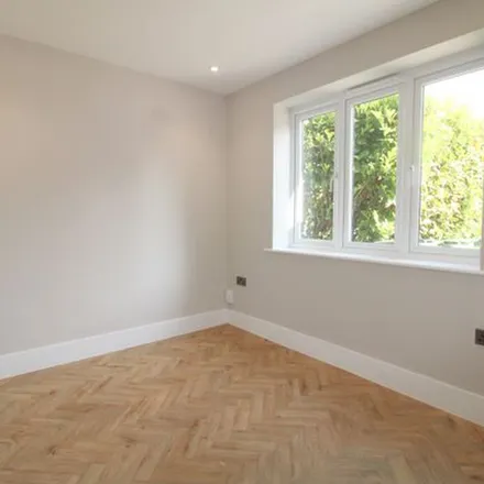 Rent this 4 bed duplex on Cumberland Road in Camberley, GU15 1AG
