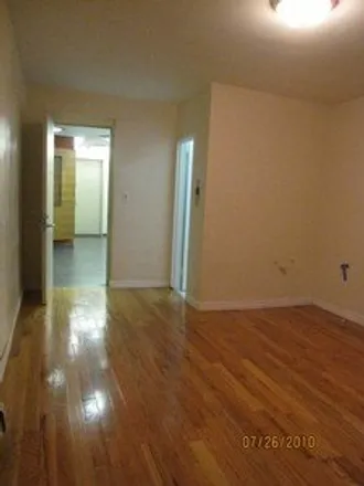 Rent this studio house on 293 Central Park West in New York, NY 10024