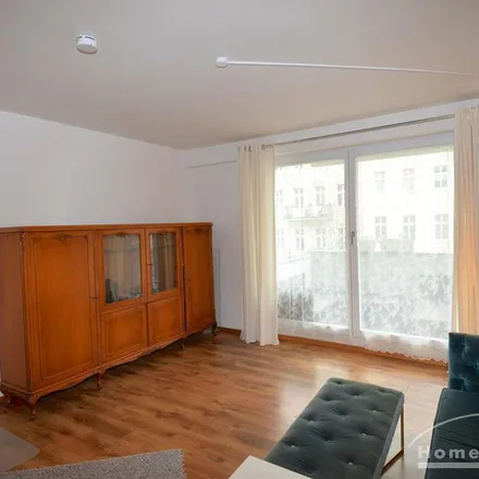 Rent this 2 bed apartment on Klaus der Gärtner in Straßmannstraße, 10249 Berlin