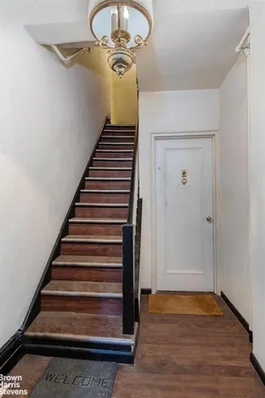 Image 3 - 139 EAST 95TH STREET in New York - Townhouse for sale