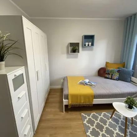 Rent this 6 bed apartment on Gąbińska 18 in 01-703 Warsaw, Poland