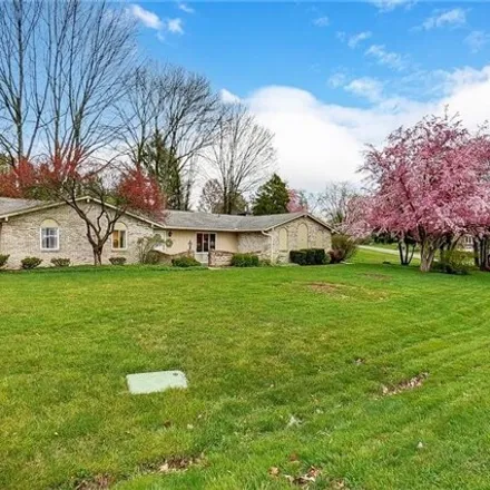 Image 3 - 2699 Echo Valley Drive, Beavercreek, OH 45434, USA - House for sale