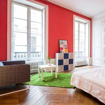 Rent this 6 bed room on 13 Rue Vaubecour in 69002 Lyon 2e Arrondissement, France
