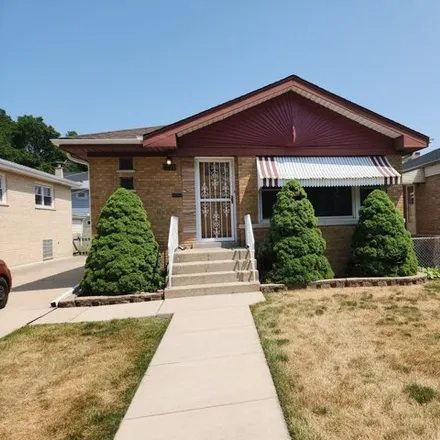 Rent this 3 bed house on 7512-7516 West Touhy Avenue in Chicago, IL 60631