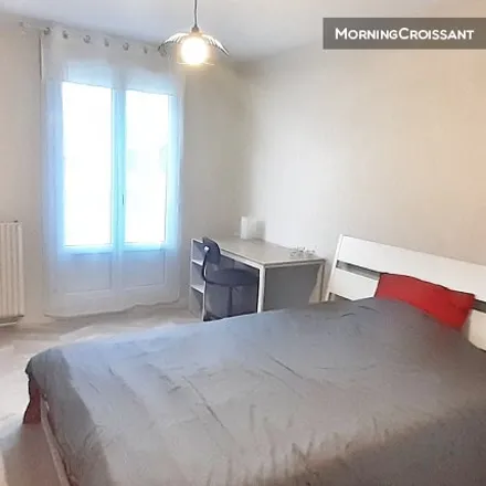 Rent this 1 bed room on Le Mans