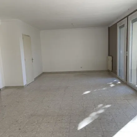 Rent this 1 bed apartment on 41 Avenue de Palavas in 34064 Montpellier, France