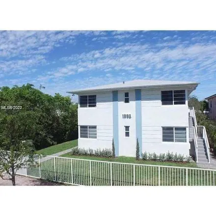 Image 4 - 1990 Marseille Drive, Isle of Normandy, Miami Beach, FL 33141, USA - Apartment for rent