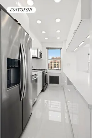 Rent this 2 bed condo on 301 East 66th Street in New York, NY 10065