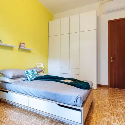 Image 1 - Via del Tago, 20161 Milan MI, Italy - Room for rent
