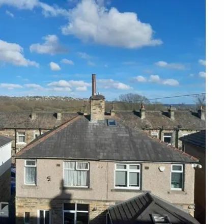 Image 9 - Manley Street, Brighouse, HD6 1TE, United Kingdom - Townhouse for sale