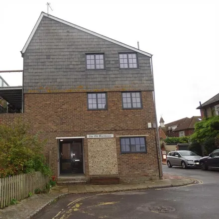 Rent this 3 bed townhouse on Arun Street in Arundel, BN18 9DL