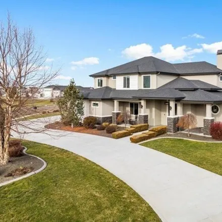 Buy this 5 bed house on 10574 Kaylee Way in Canyon County, ID 83687