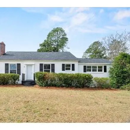 Buy this 3 bed house on 700 Appian Way in Cheraw, SC 29520