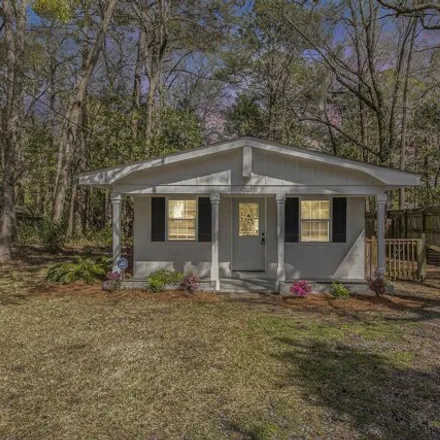 Buy this 3 bed house on 431 Simmons Avenue in Pineforest Inn, Summerville