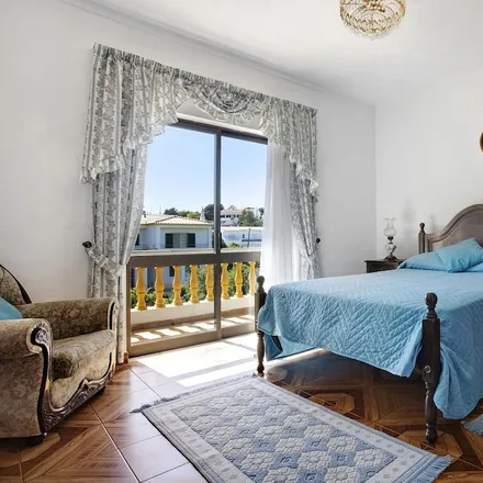 Rent this 3 bed house on Largo das Portas de Portugal in 8600-682 Lagos, Portugal