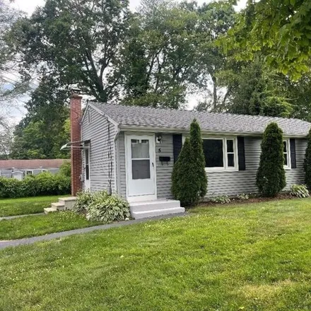 Image 1 - 5 Lox Ln, Enfield, Connecticut, 06082 - House for sale