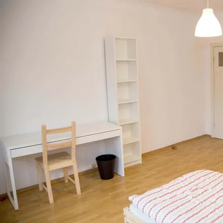 Image 2 - Wandsbeker Chaussee 27, 22089 Hamburg, Germany - Room for rent