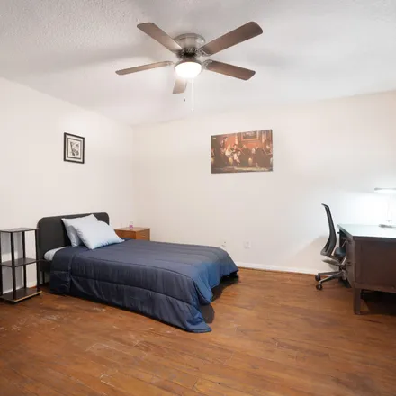 Image 2 - TX, US - Room for rent