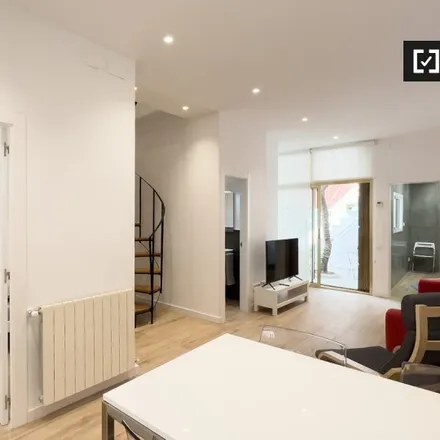 Image 7 - Passatge del Dos de Maig, 17, 08041 Barcelona, Spain - Room for rent