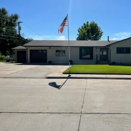 Buy this 4 bed house on 1274 East 6th Street in Ogallala, NE 69153