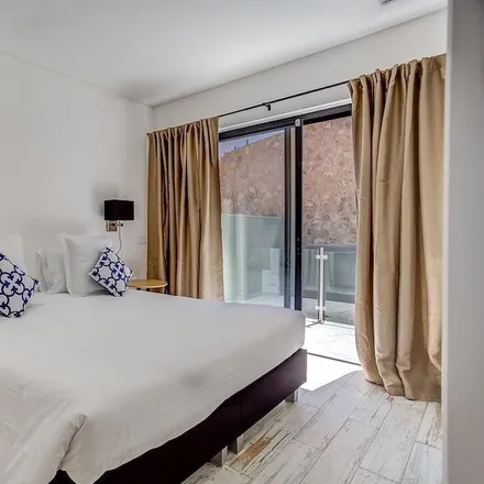 Rent this 2 bed apartment on Le Cro Portugal (#1) in Estrada do Farol 77, 8400-526 Carvoeiro