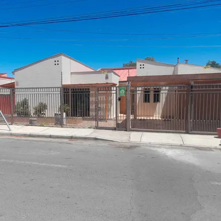 Rent this 5 bed house on Salar de la Luna in 139 5584 Calama, Chile